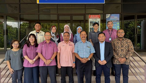 The visit of the Faculty of Fisheries and Marine Sciences, Universitas Brawijaya to the Faculty of Food Science and Nutrition, Universiti Malaysia Sabah.